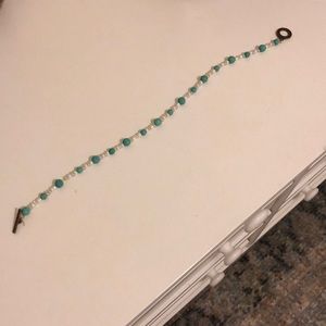 NWOT Turquoise’s choker